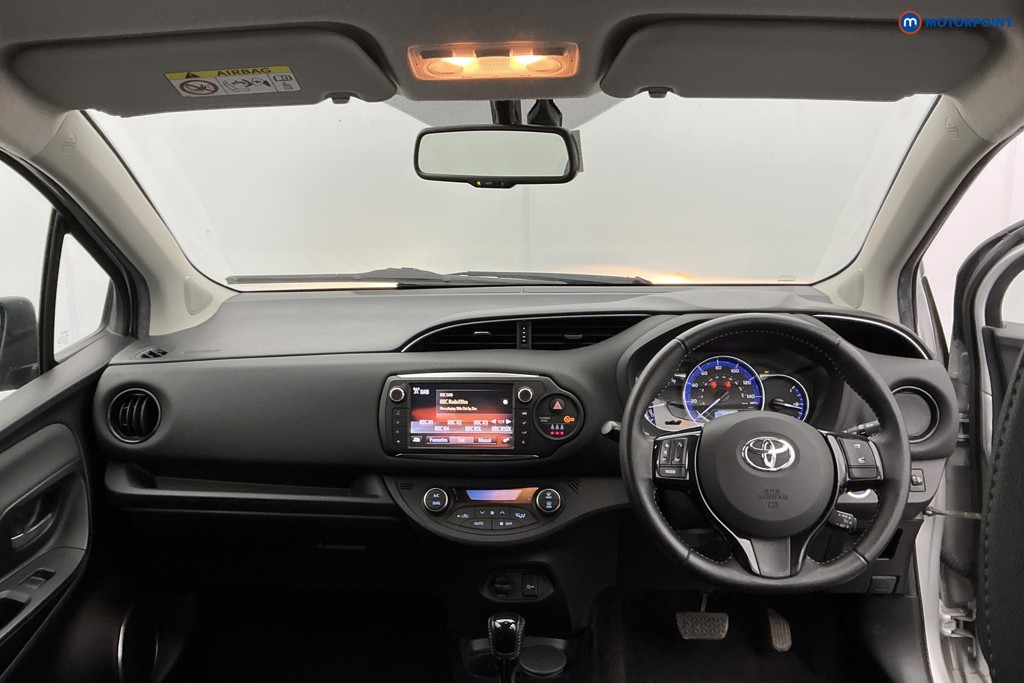 Used Toyota Yaris 2017 for sale - 78199495: Photo 20