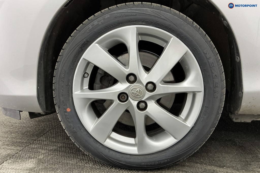 Used Toyota Yaris 2017 for sale - 78199495: Photo 43