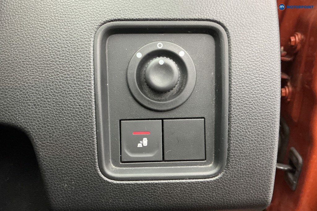 Used Dacia Duster 2023 for sale - 78026808: Photo 32