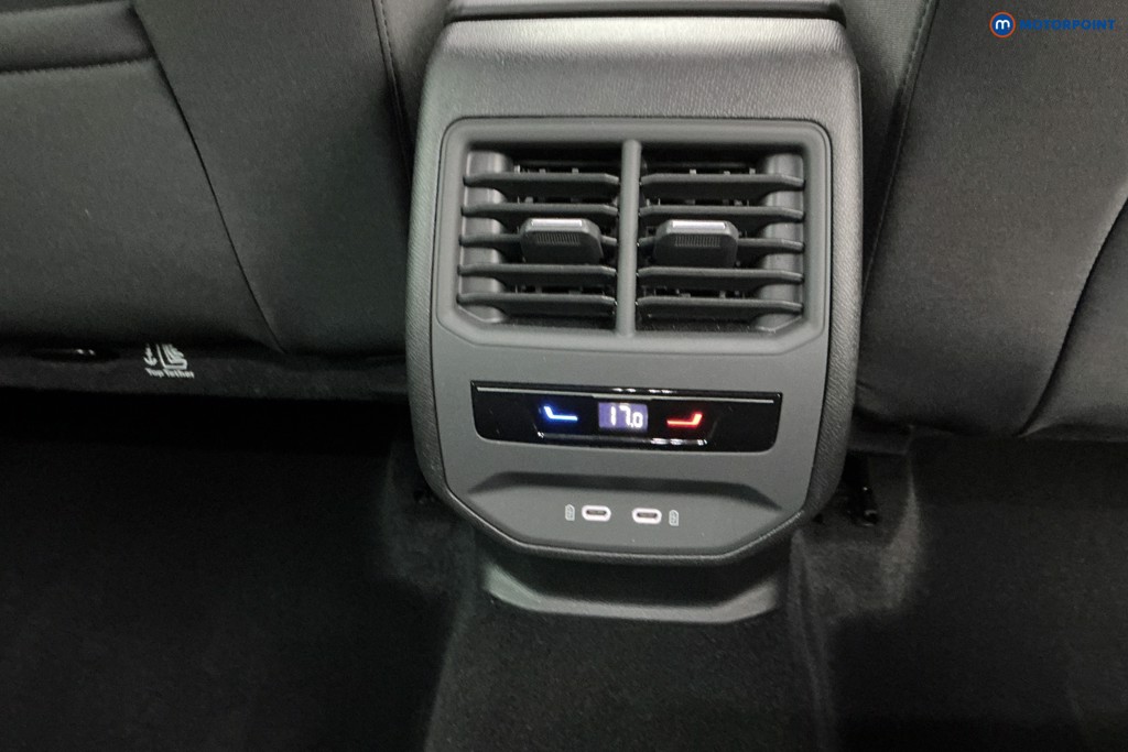 Used SEAT Leon 2023 for sale - 77653927: Photo 24