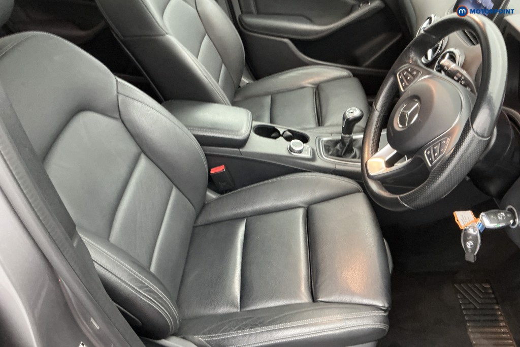 Used Mercedes-Benz B Class 2019 for sale - 76287625: Photo 13