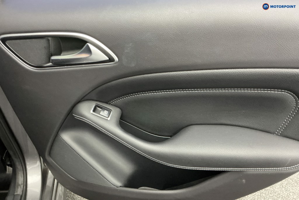 Used Mercedes-Benz B Class 2019 for sale - 76287625: Photo 31