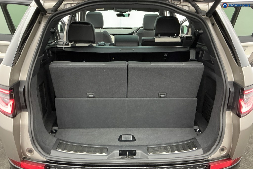 Used Land Rover Discovery Sport 2023 for sale - 78197030: Photo 11