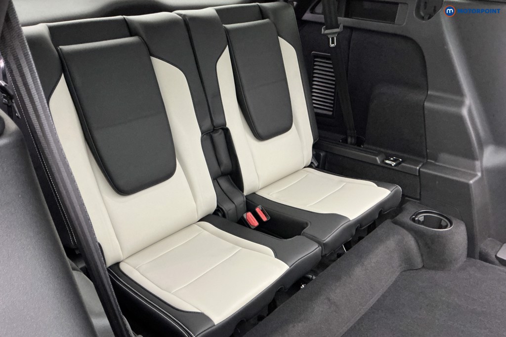 Used Land Rover Discovery Sport 2023 for sale - 78197030: Photo 14