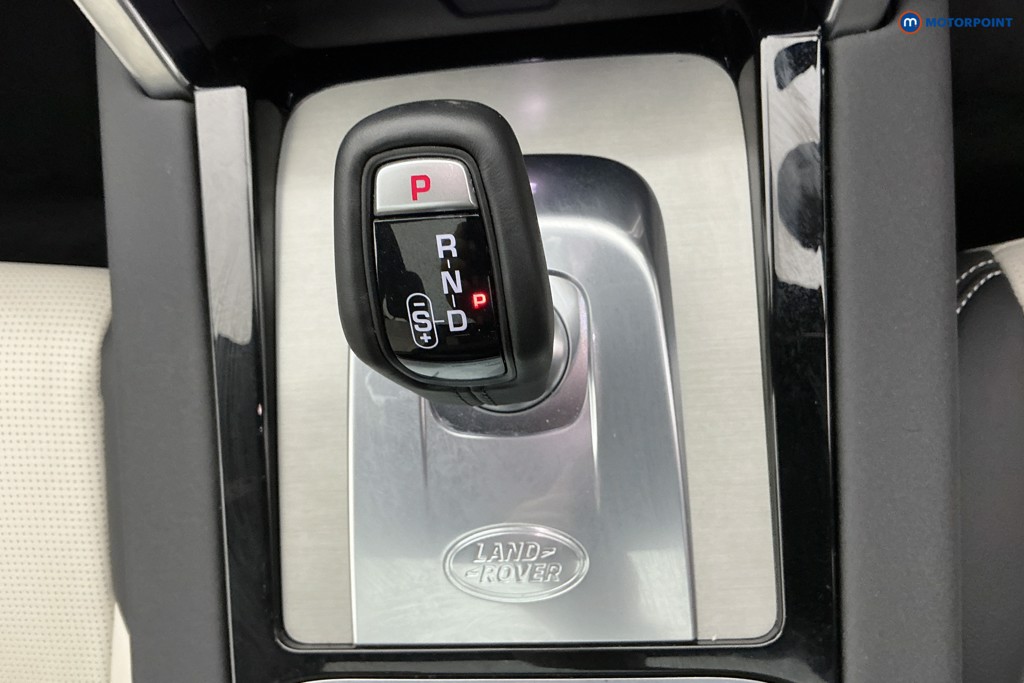 Used Land Rover Discovery Sport 2023 for sale - 78197030: Photo 30