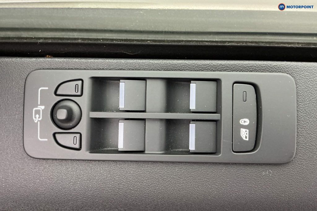 Used Land Rover Discovery Sport 2023 for sale - 78197030: Photo 47