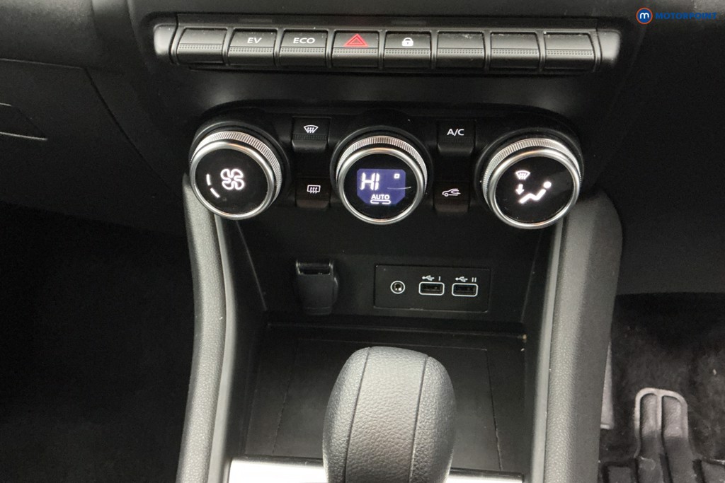 Used Renault Captur 2023 for sale - 77171171: Photo 30