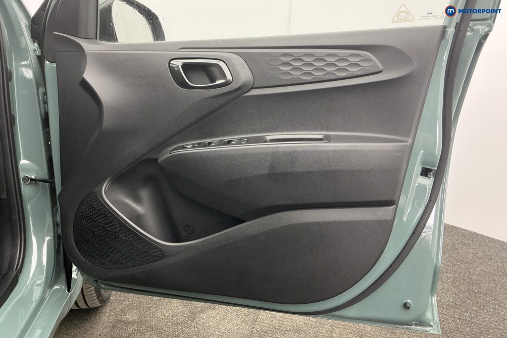 Used Hyundai i10 2024 for sale - 78067761: Photo 31