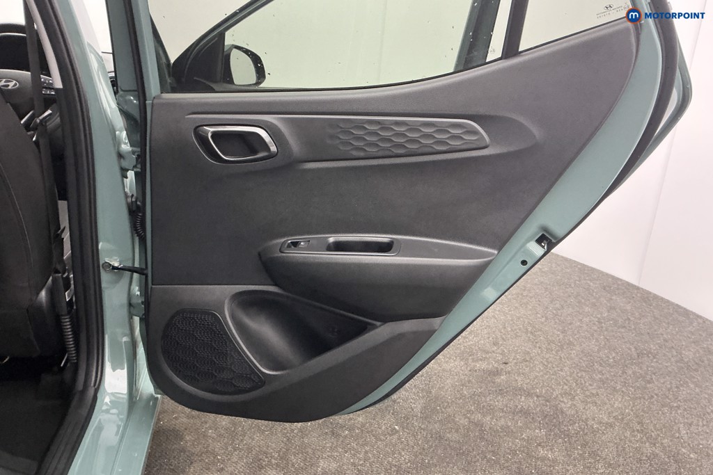 Used Hyundai i10 2024 for sale - 78067761: Photo 33