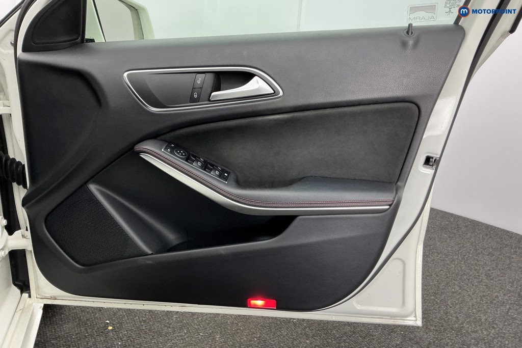 Used Mercedes-Benz A-Class 2018 for sale - 77327016: Photo 33