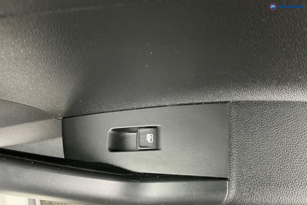 Used Volkswagen Taigo 2023 for sale - 78196919: Photo 36