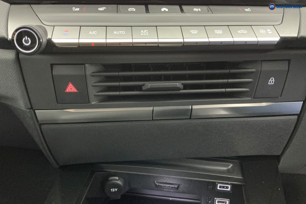 Used Vauxhall Astra 2024 for sale - 77211176: Photo 28