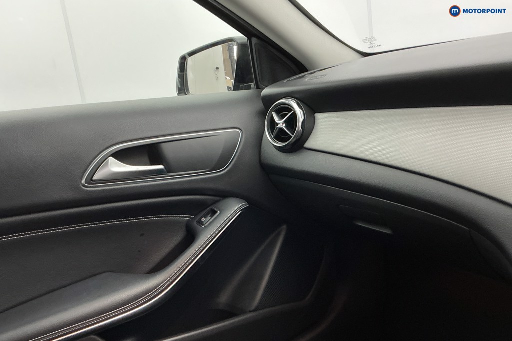 Used Mercedes-Benz GLA 2019 for sale - 77312762: Photo 30