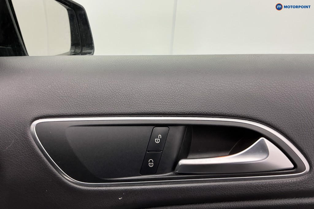 Used Mercedes-Benz GLA 2019 for sale - 77312762: Photo 35