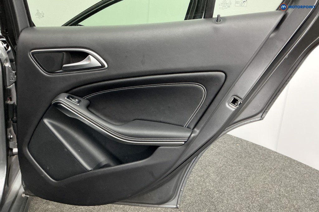 Used Mercedes-Benz GLA 2019 for sale - 77312762: Photo 37