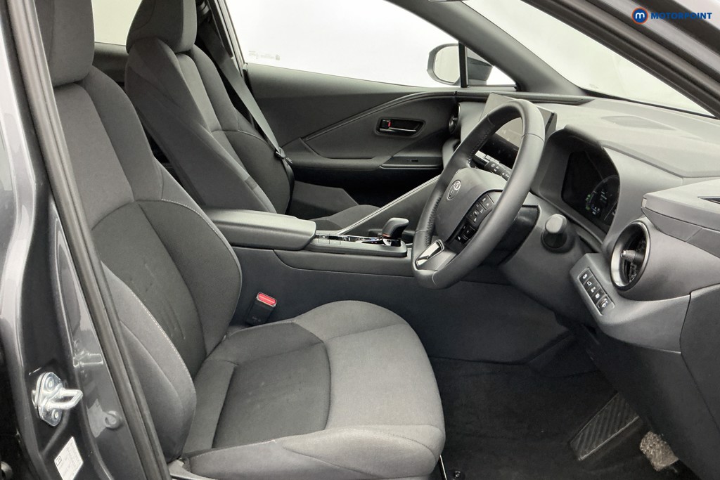 Used Toyota C-HR 2024 for sale - 77421113: Photo 15