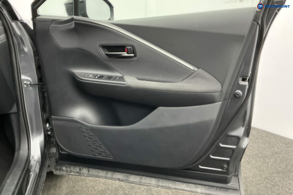 Used Toyota C-HR 2024 for sale - 77421113: Photo 33