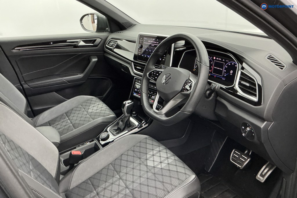 Used Volkswagen T-Roc 2023 for sale - 77019283: Photo 16