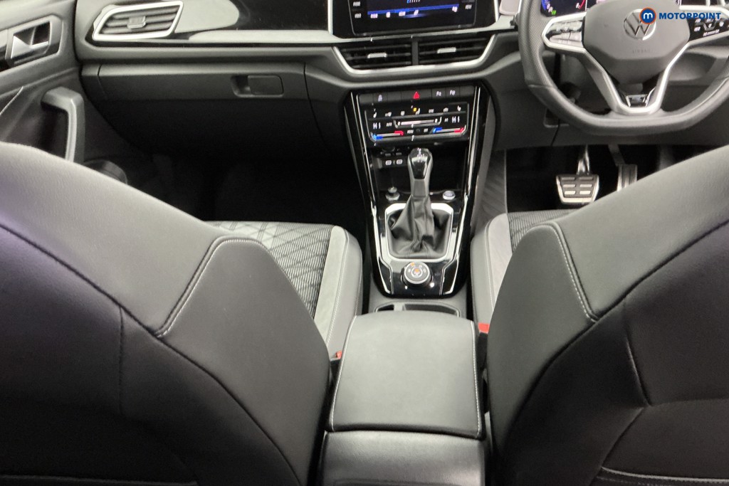 Used Volkswagen T-Roc 2023 for sale - 77019283: Photo 20