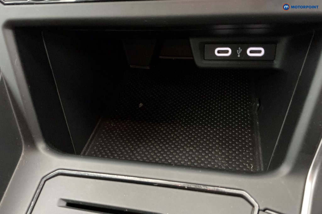 Used Volkswagen Polo 2024 for sale - 77006235: Photo 25