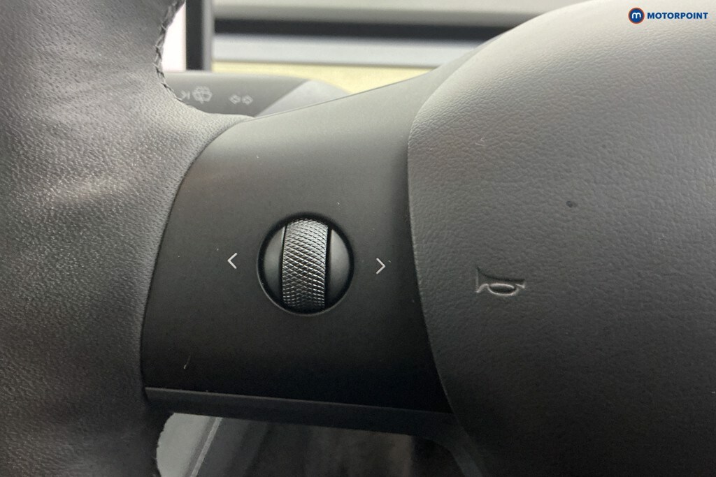 Used Tesla Model Y for sale - 78106880: Photo 33