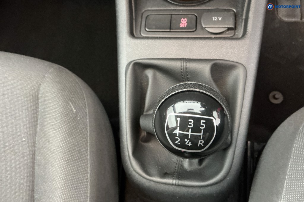 Used Volkswagen up! 2019 for sale - 77663011: Photo 26