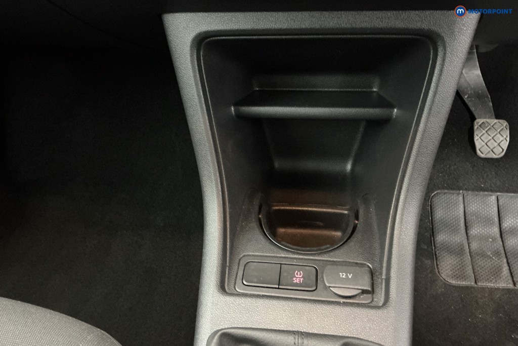 Used Volkswagen up! 2019 for sale - 77663011: Photo 27