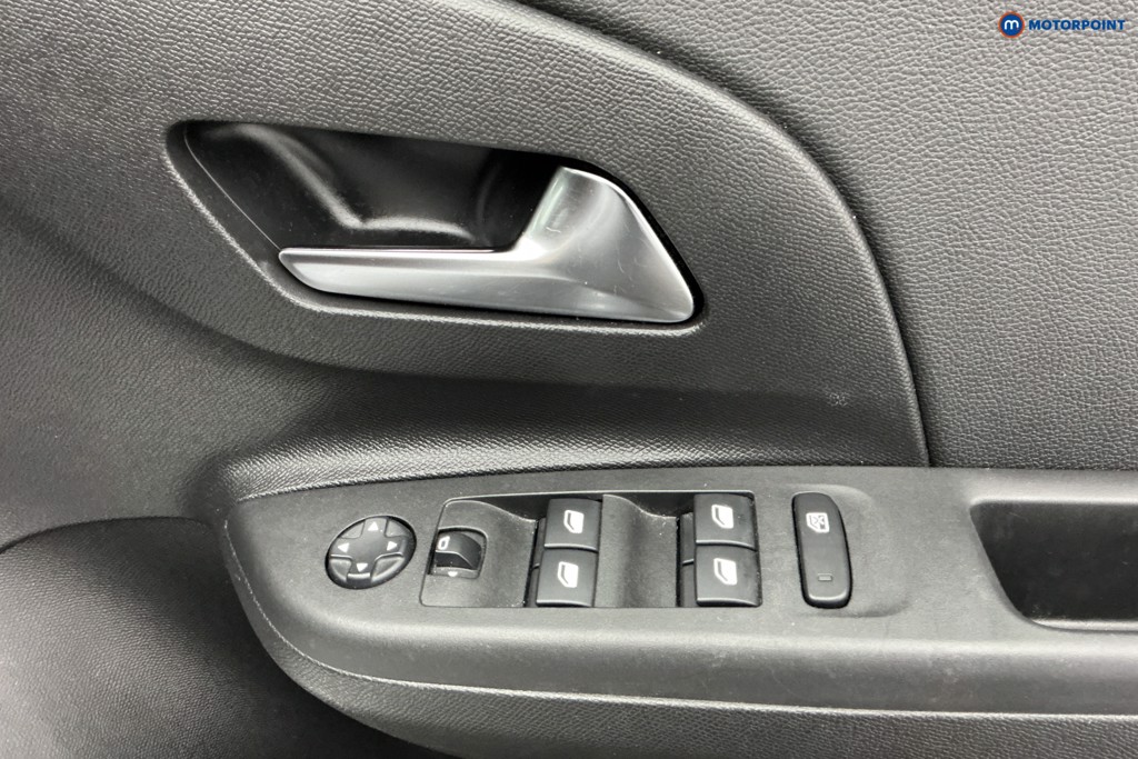 Used Vauxhall Corsa 2023 for sale - 77023643: Photo 32