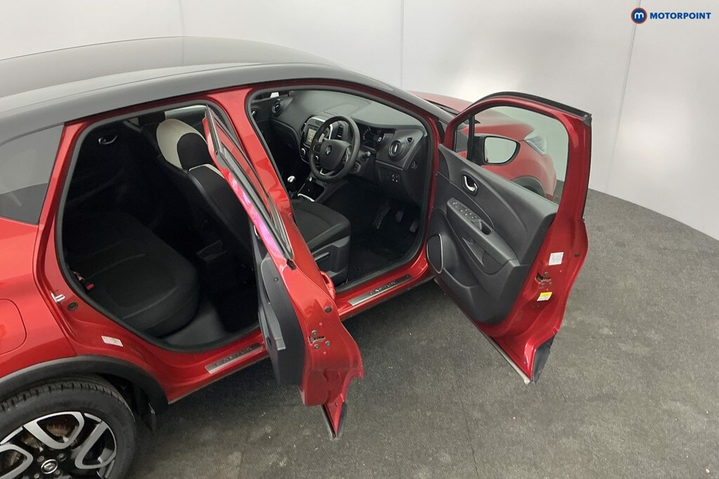 Used Renault Captur 2018 for sale - 77932288: Photo 13
