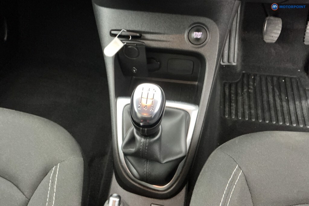 Used Renault Captur 2018 for sale - 77932288: Photo 28