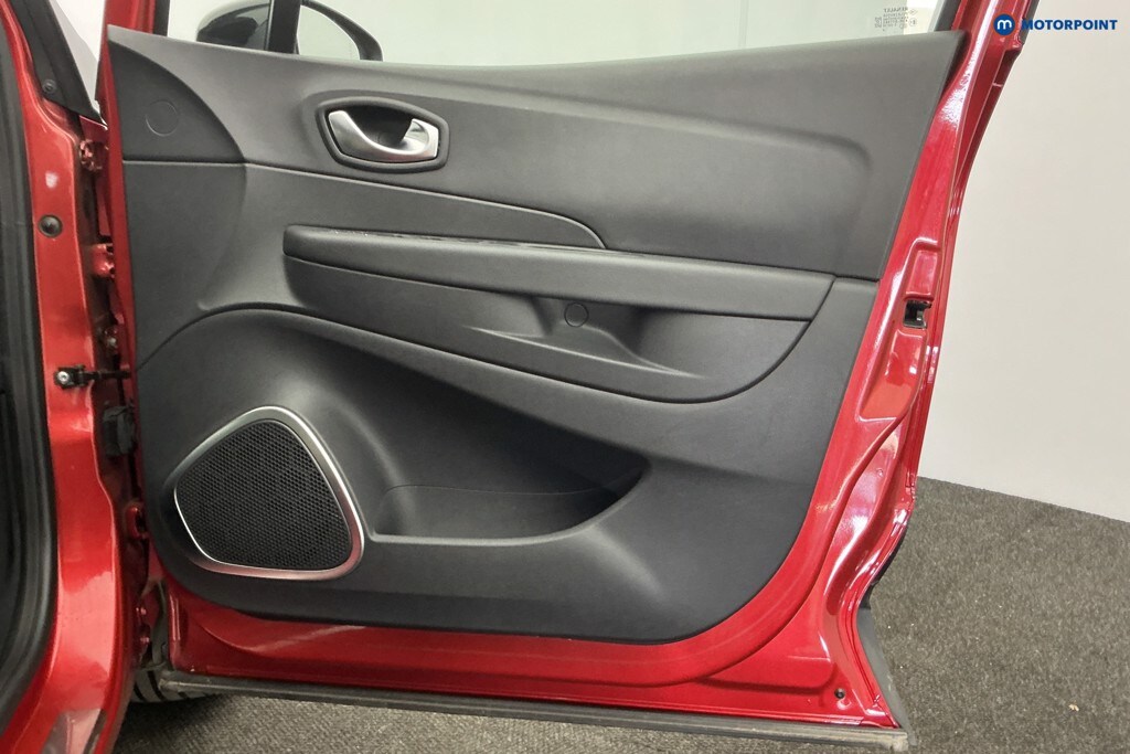 Used Renault Captur 2018 for sale - 77932288: Photo 35