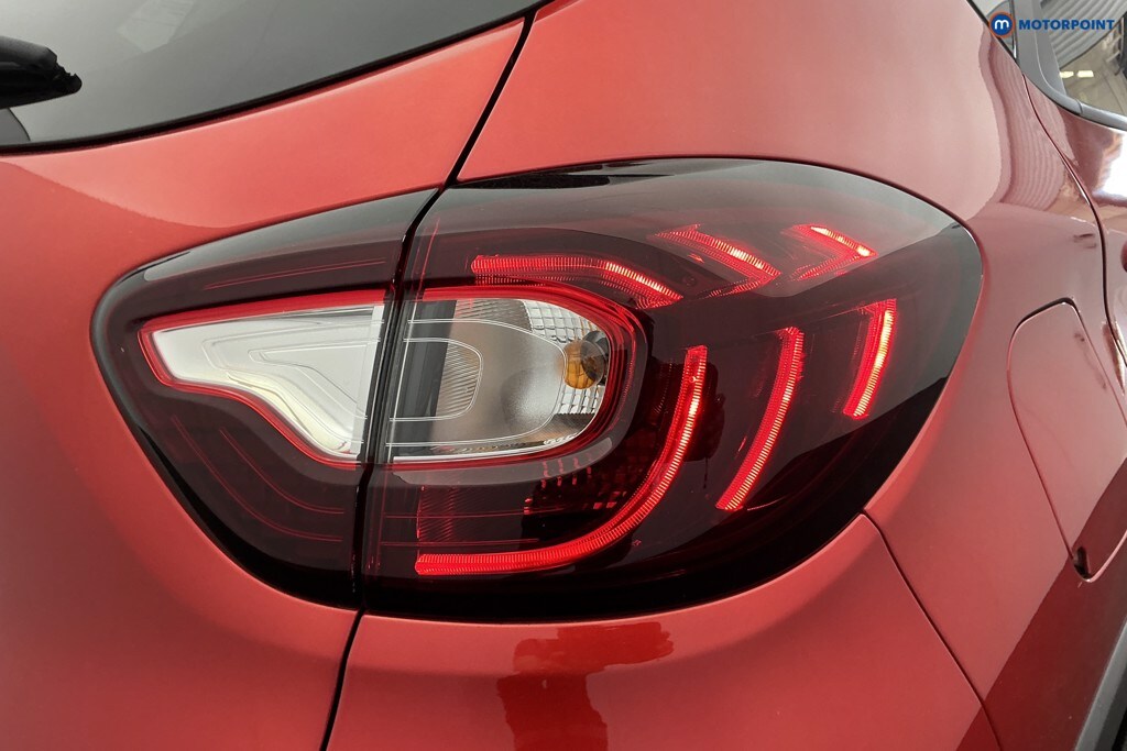 Used Renault Captur 2018 for sale - 77932288: Photo 41