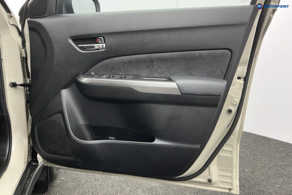 Used Suzuki Vitara 2022 for sale - 77199056: Photo 35