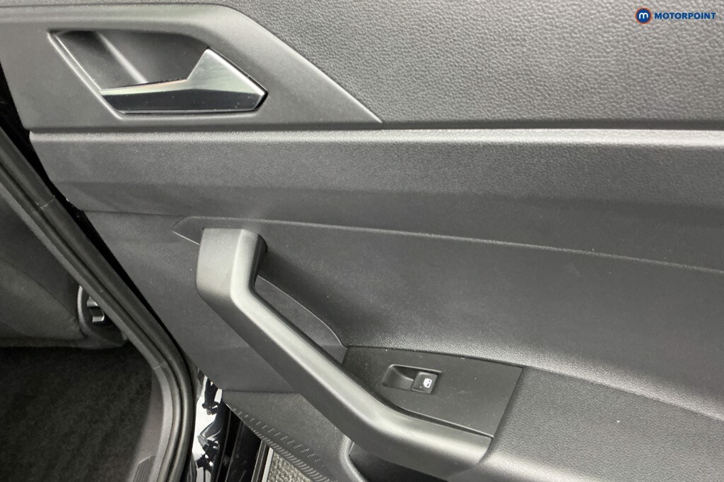 Used Volkswagen Polo 2024 for sale - 76303329: Photo 32