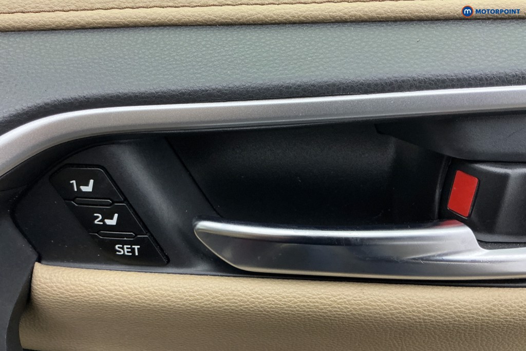 Used Toyota RAV4 2022 for sale - 78028950: Photo 36