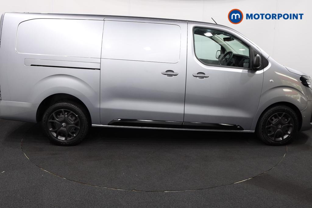 Used Vauxhall Vivaro 2025 for sale - 76576116: Photo 8