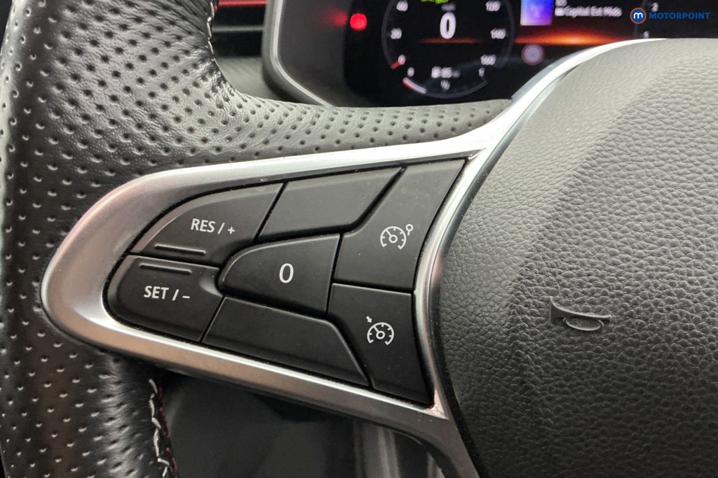 Used Renault Clio 2023 for sale - 78001452: Photo 24