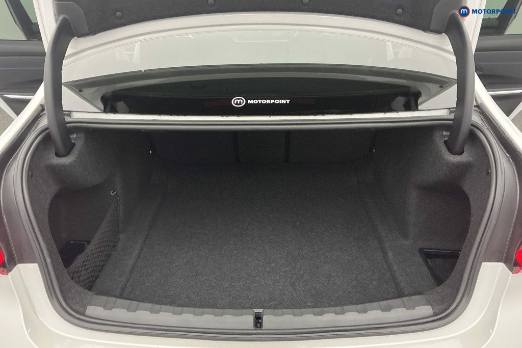 Used BMW 3 Series 2025 for sale - 77641589: Photo 12