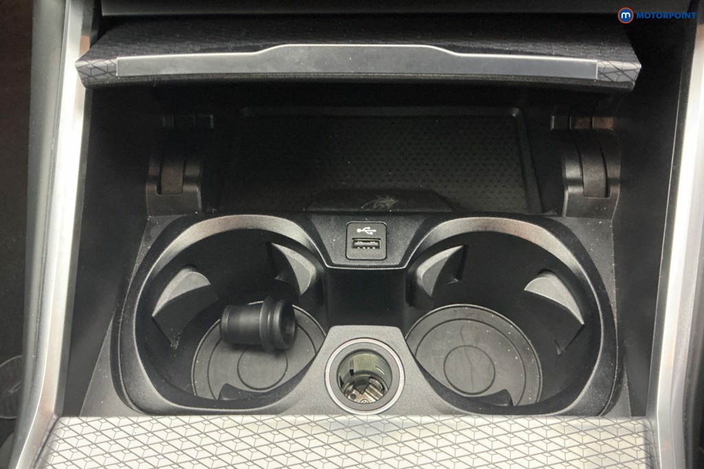 Used BMW 3 Series 2025 for sale - 77641589: Photo 30