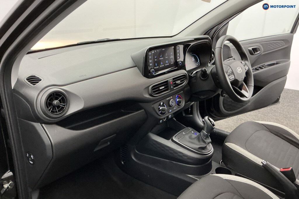 Used Hyundai i10 2024 for sale - 77100749: Photo 17