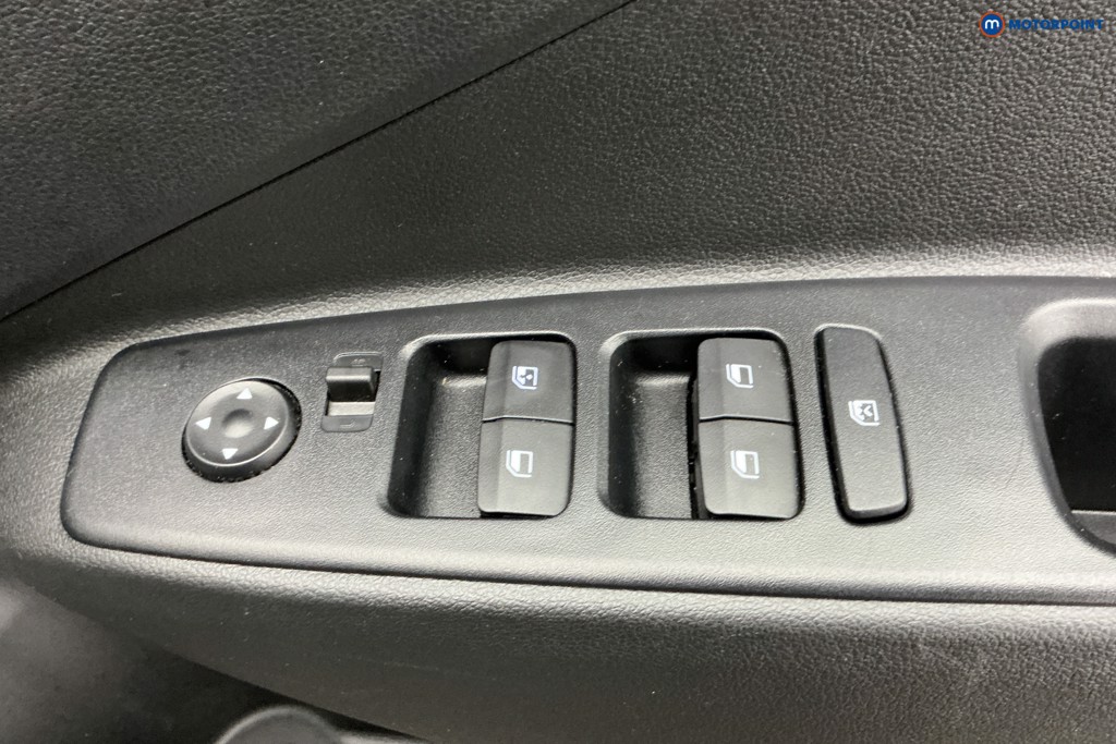 Used Hyundai i10 2024 for sale - 77100749: Photo 31