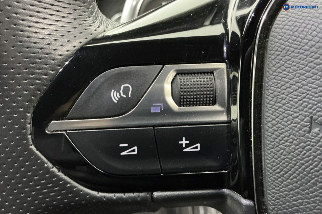 Used Peugeot 2008 2023 for sale - 77055941: Photo 30