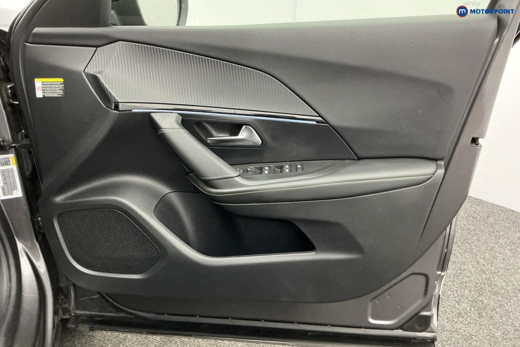 Used Peugeot 2008 2023 for sale - 77055941: Photo 33