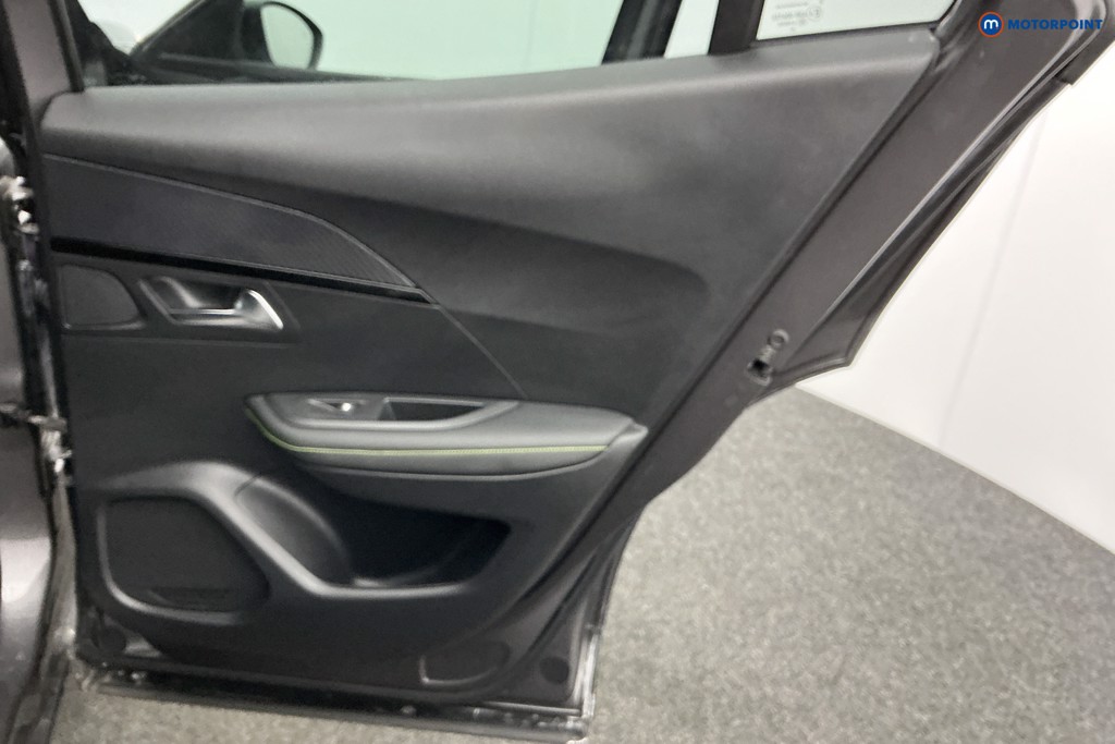 Used Peugeot 2008 2023 for sale - 77055941: Photo 35