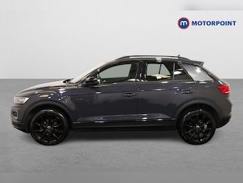 Used Volkswagen T-Roc 2021 for sale - 75584735: Photo