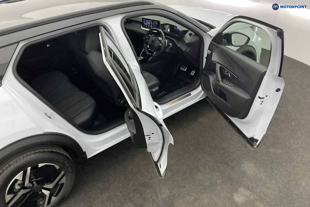 Used Peugeot 2008 2024 for sale - 77975963: Photo 13