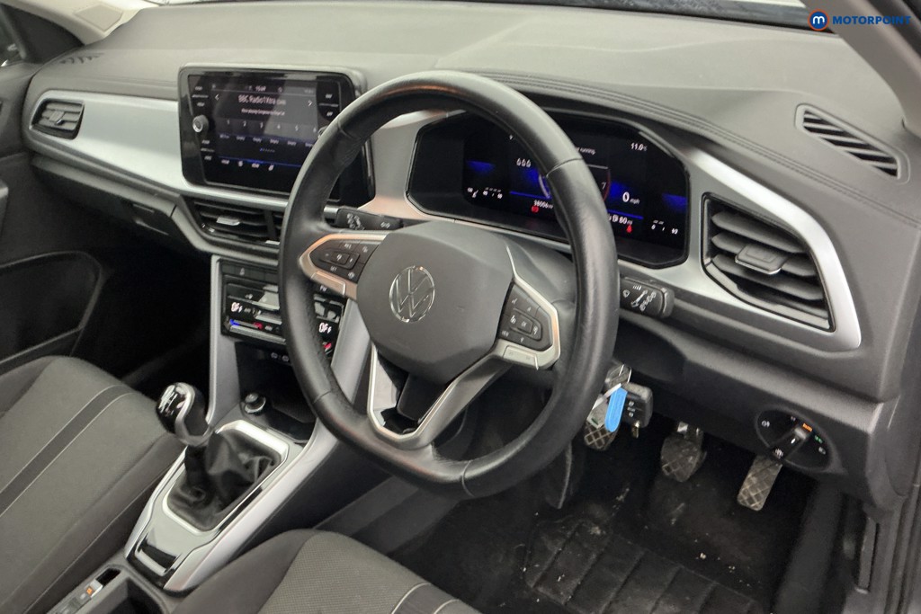 Used Volkswagen T-Roc 2023 for sale - 76405389: Photo 15