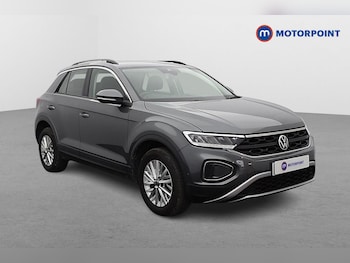 Used Volkswagen T-Roc 2023 for sale - 76405389: Photo