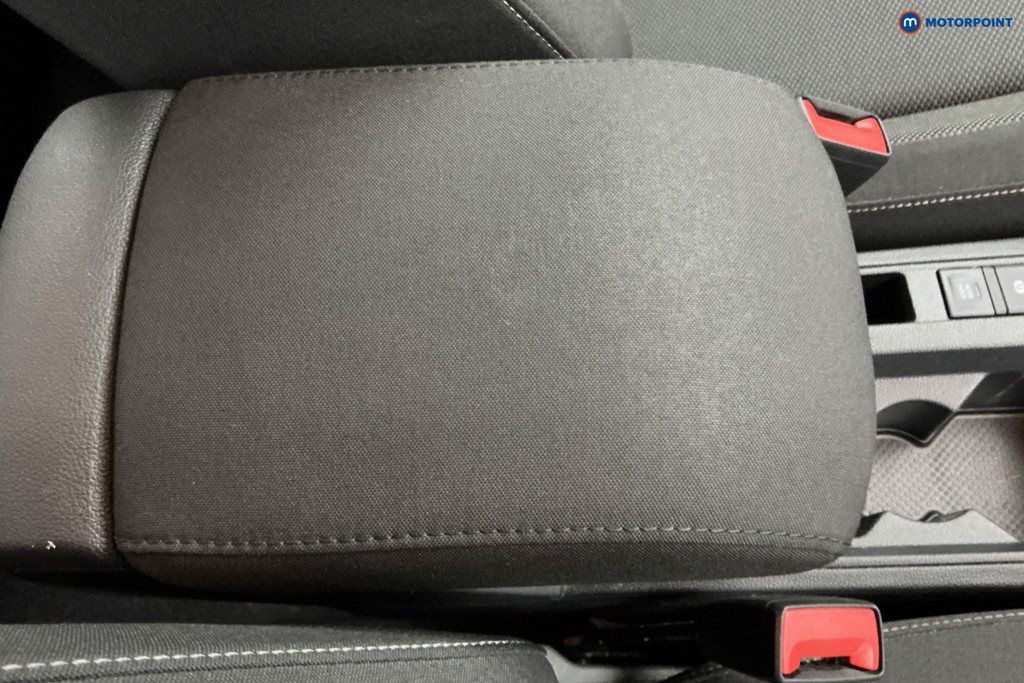 Used Volkswagen T-Roc 2023 for sale - 76405389: Photo 20