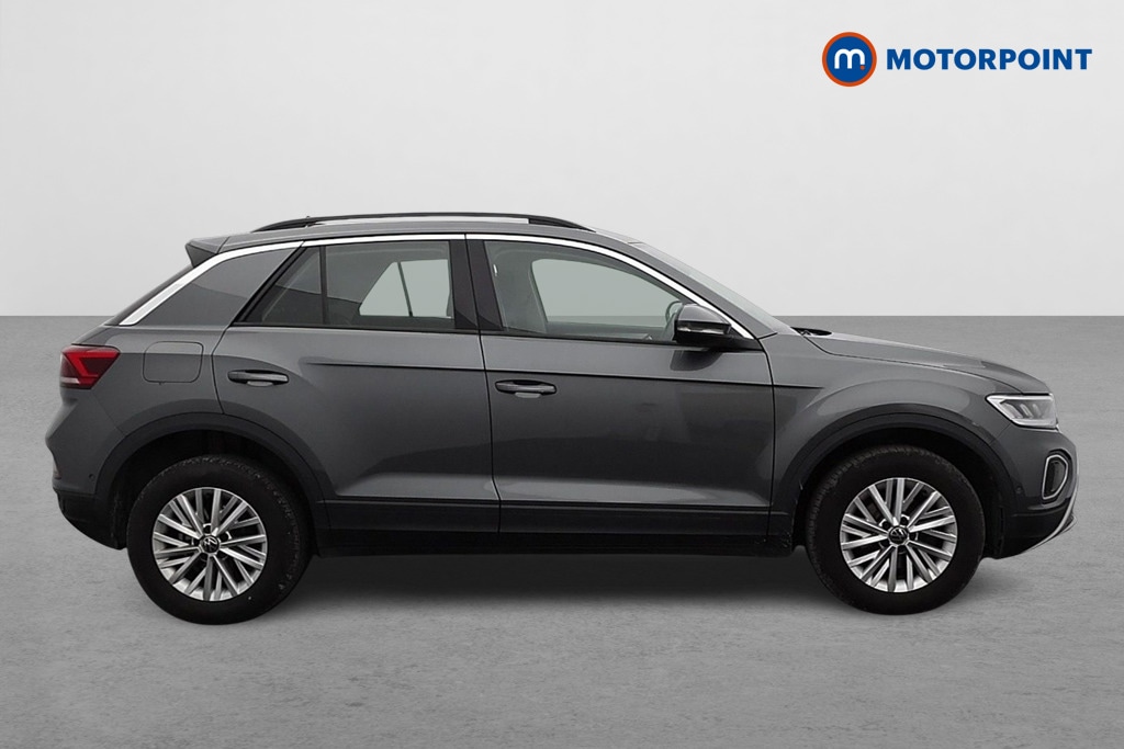 Used Volkswagen T-Roc 2023 for sale - 76405389: Photo 8